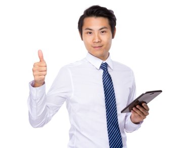 Asya genç yakışıklı emin iş adamı