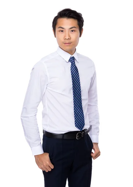 Asiatische junge hübsche selbstbewusste Geschäftsmann — Stockfoto