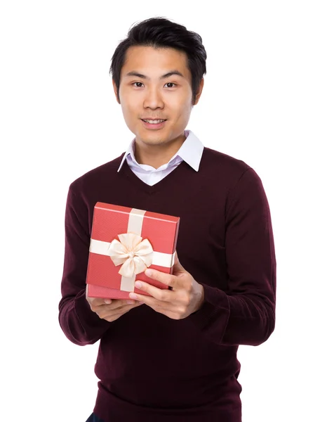 Asiatische schöne Geschäftsmann in rotem Pullover — Stockfoto