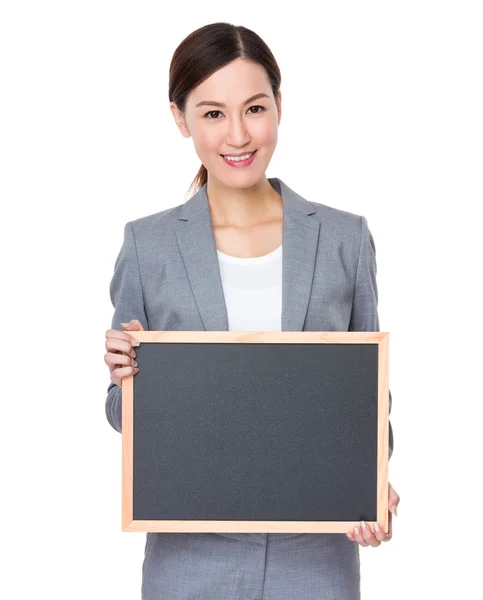 Mujer de negocios asiática en traje de negocios — Foto de Stock