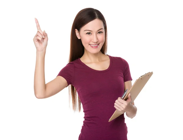 Asiática joven mujer en rojo camiseta — Foto de Stock