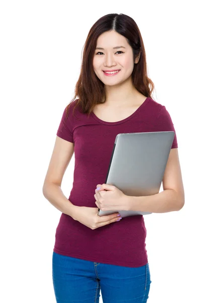 Asiática joven mujer en rojo camiseta —  Fotos de Stock