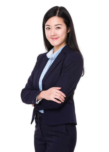 Aziatische jonge zakenvrouw in blauwe pak — Stockfoto