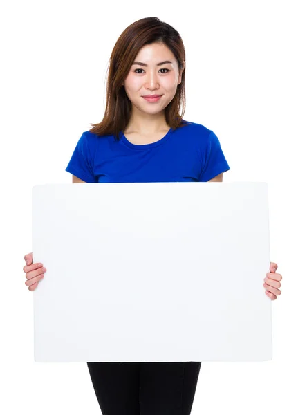Mujer asiática con bandera blanca — Foto de Stock