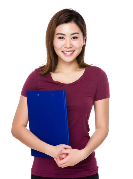 Asian woman with clipboard — Stock Photo, Image