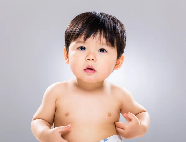 Aziatische schattige kleine jongen van de baby — Stockfoto