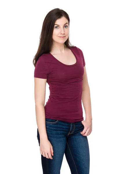 Valkoihoinen brunette nainen punainen t-paita — kuvapankkivalokuva