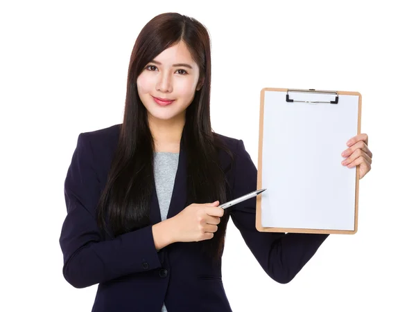 Asian young businesswoman in business suit — Stock Photo, Image