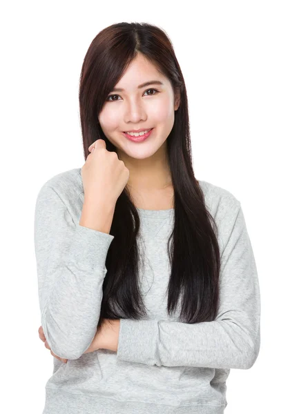 Fiatal ázsiai nő szürke pulóver — Stock Fotó