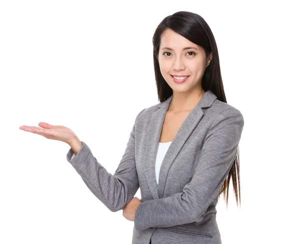 Asian young businesswoman in business suit — Stock Photo, Image