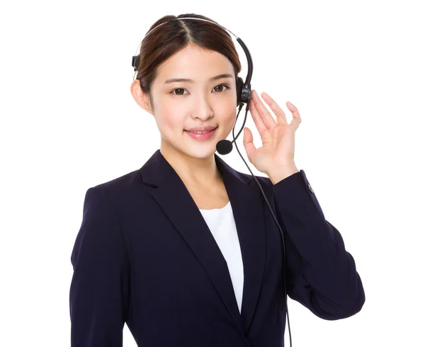 Aziatische vrouwelijke callcenter agent — Stockfoto