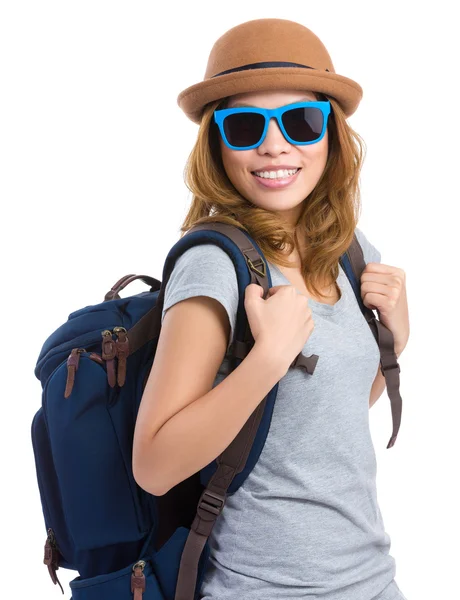 Азиатская девушка с рюкзаком — стоковое фото