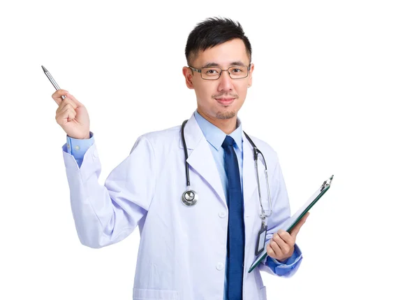 Asiático joven guapo médico — Foto de Stock