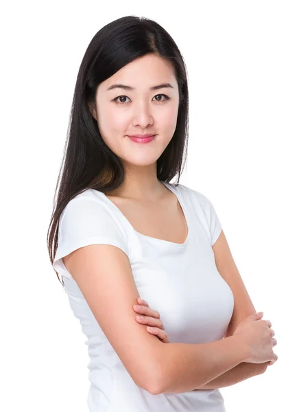 Jovem mulher asiática em branco T-shirt — Fotografia de Stock