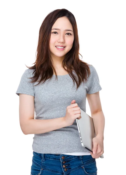 Joven mujer asiática en camiseta gris —  Fotos de Stock