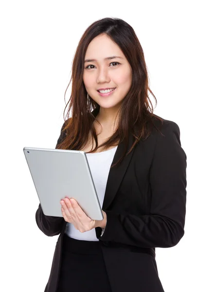 Asiática joven mujer de negocios en traje de negocios — Foto de Stock