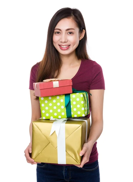 Asiatico giovane donna in rosso t-shirt — Foto Stock