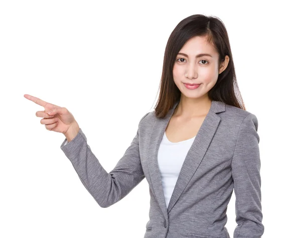 Asian young businesswoman in business suit — Stock Photo, Image