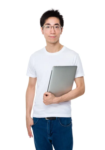 Asiático jovem homem em branco t-shirt — Fotografia de Stock