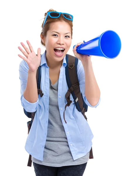 Asian woman thrilled to use the megaphone — Stock fotografie