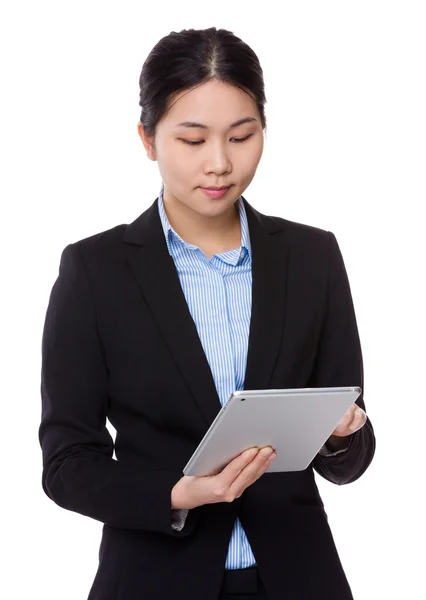 Asian young businesswoman in business suit — Stock Photo, Image