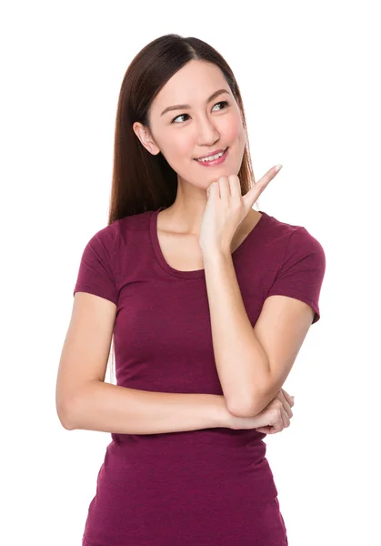 Joven asiática mujer en rojo camiseta — Foto de Stock