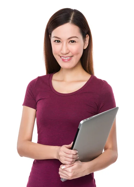 Joven asiática mujer en rojo camiseta —  Fotos de Stock