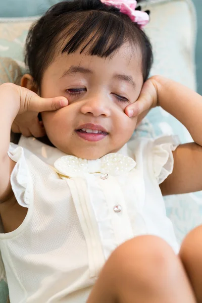 Mignon asiatique bébé fille — Photo