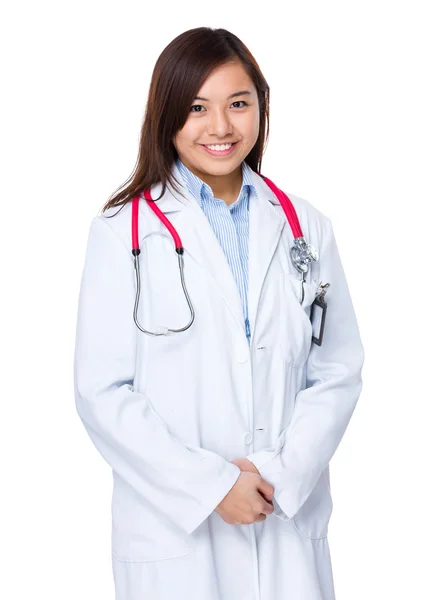 Азиатка-врач — стоковое фото