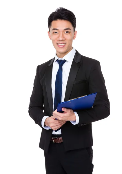 Hombre de negocios asiático con portapapeles — Foto de Stock