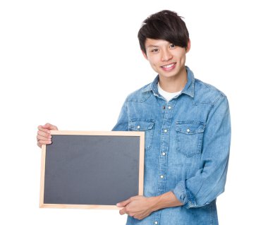 Jean tişörtlü Asya yakışıklı adam