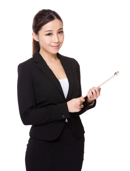Giovane donna d'affari asiatica in abbigliamento business — Foto Stock