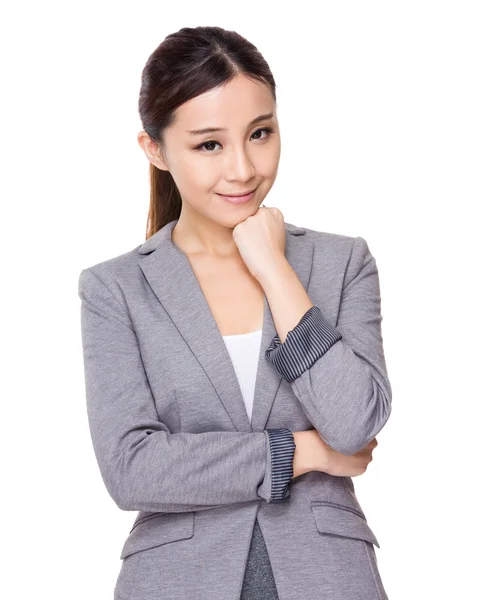 Giovane donna d'affari asiatica in abbigliamento business — Foto Stock