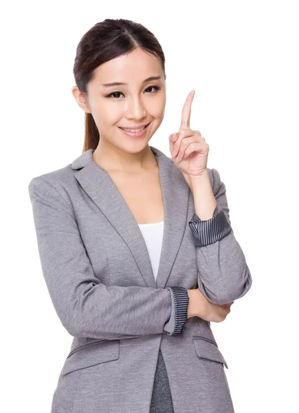 Joven mujer de negocios asiática en traje de negocios — Foto de Stock