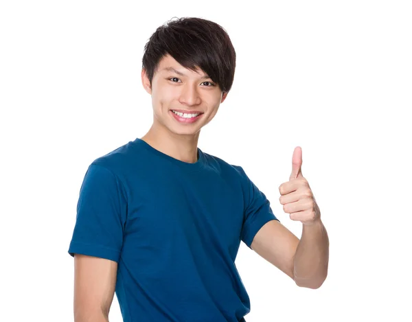 Aziatische man met duim omhoog gebaar — Stockfoto