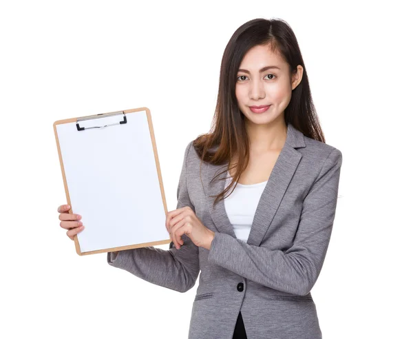 Young asian buisnesswoman in business suit — Stock Photo, Image