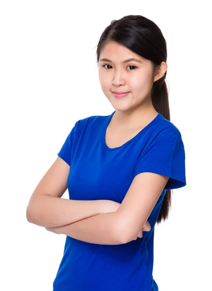 Asiático jovem mulher em azul t-shirt — Fotografia de Stock