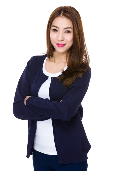 Asiatiska ung kvinna i blå kofta — Stockfoto