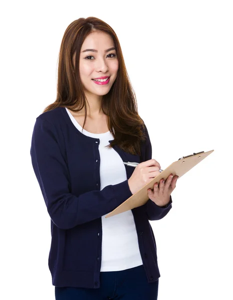 Joven asiática mujer en azul cárdigan — Foto de Stock