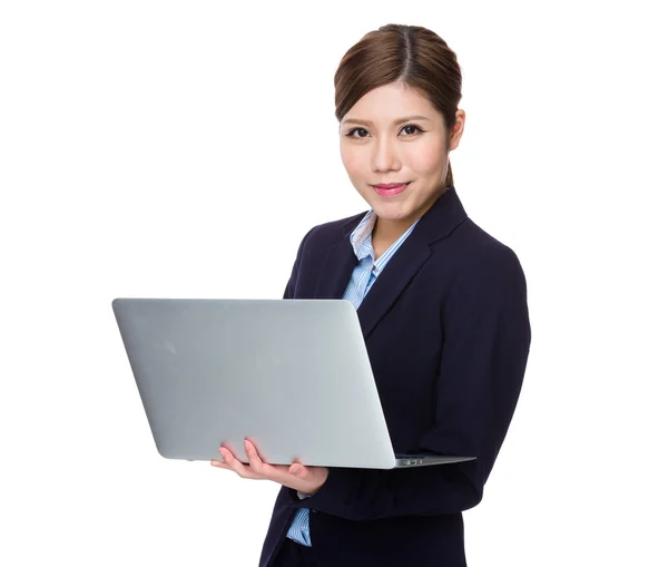 Young asian buisnesswoman in business suit — Stock Photo, Image