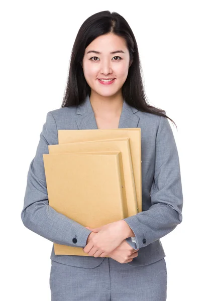 Asiática joven mujer de negocios en traje de negocios — Foto de Stock