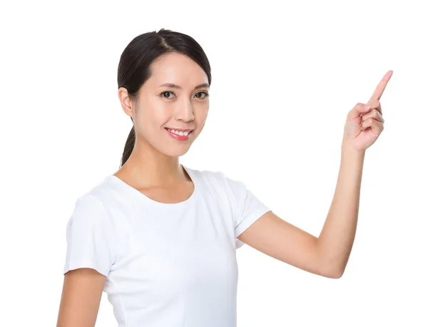 Asiático jovem mulher em branco t-shirt — Fotografia de Stock