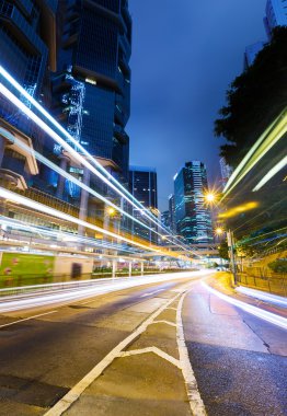 Hong kong trafik geceleri