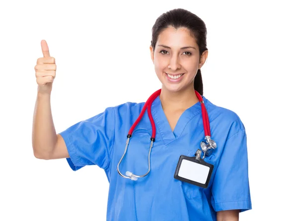 Medico donna in uniforme blu — Foto Stock