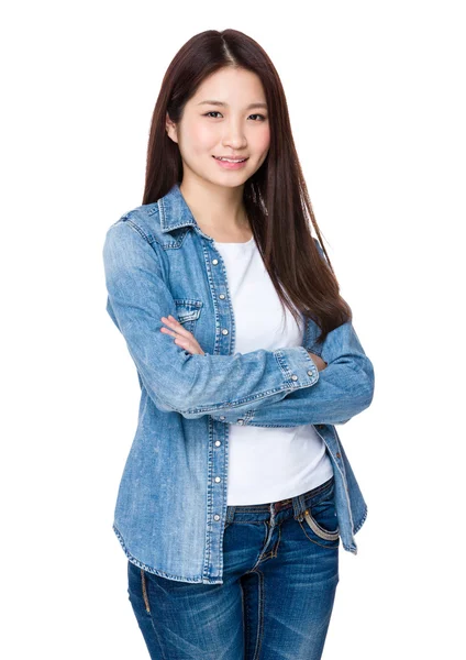 Ásia jovem mulher no jean camisa — Fotografia de Stock