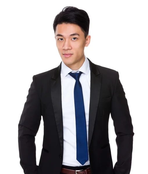 Jeune homme d'affaires asiatique en costume d'affaires — Photo