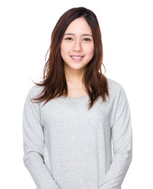 gri süveterli Asyalı genç kadın