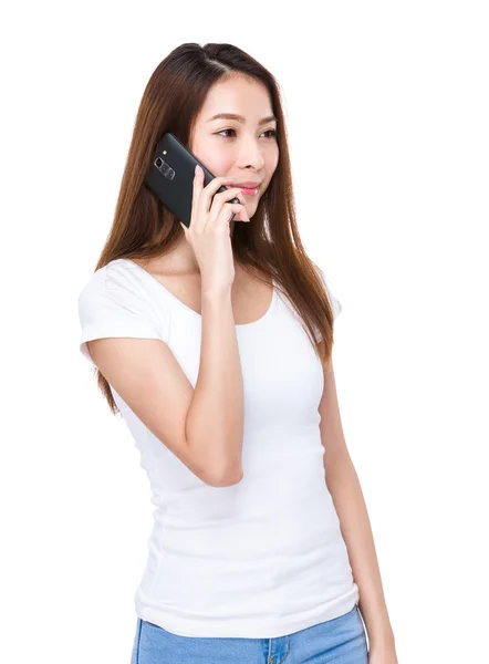 Joven asiática mujer en blanco camiseta — Foto de Stock