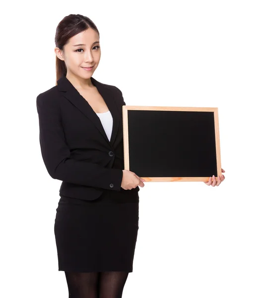 Asiatische junge Geschäftsfrau in Business-Anzug — Stockfoto