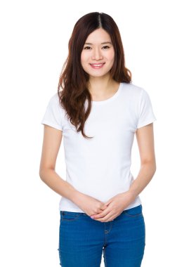 Beyaz t-shirt genç Asyalı kadın